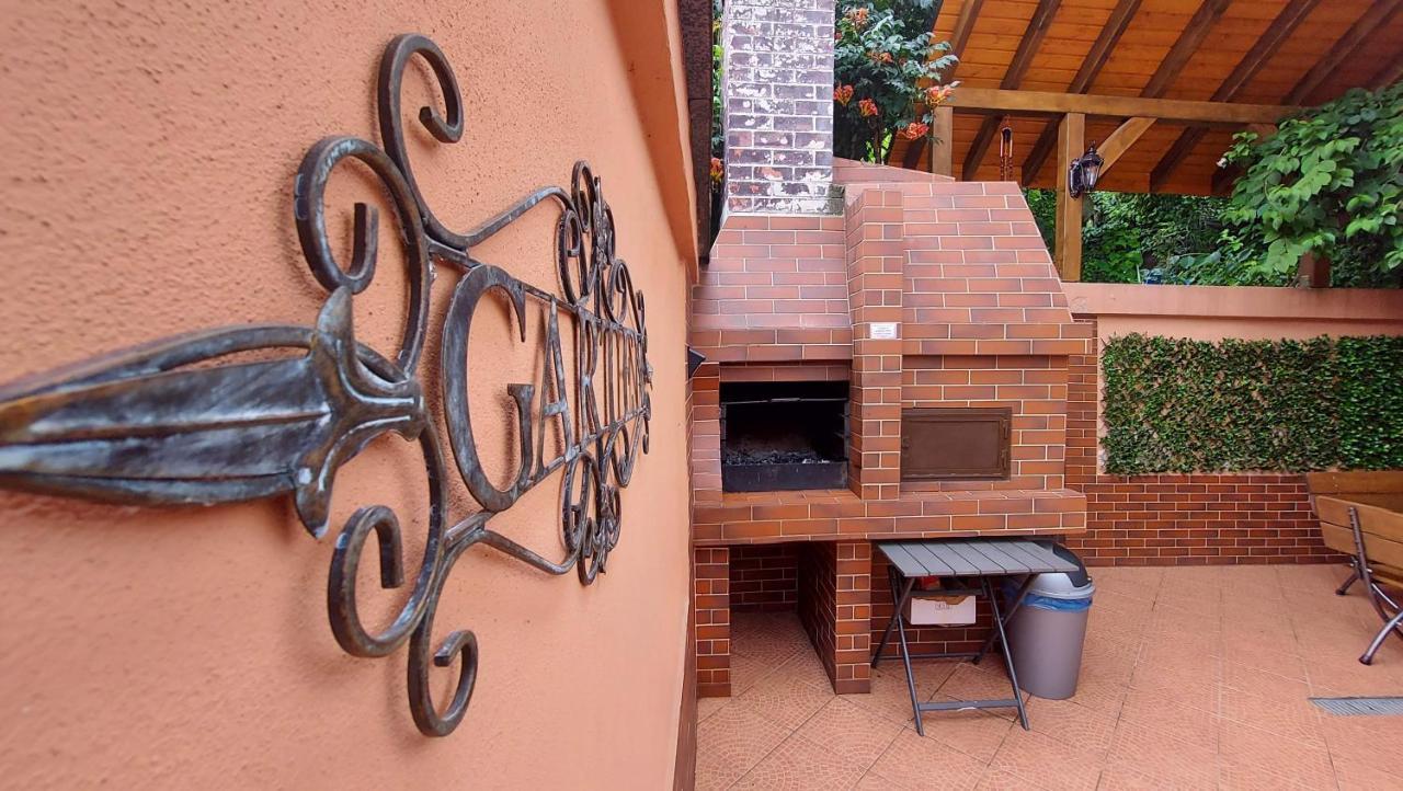 Casa Giulia Hotel Băile Olăneşti Екстериор снимка