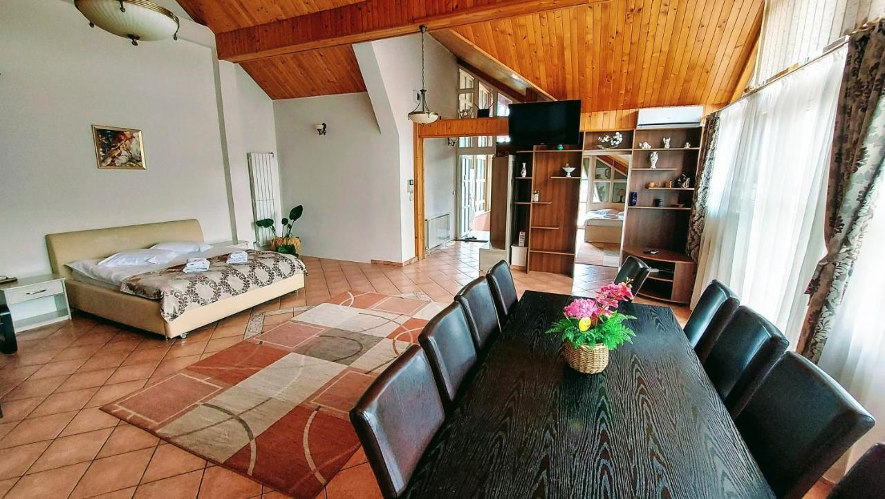 Casa Giulia Hotel Băile Olăneşti Екстериор снимка