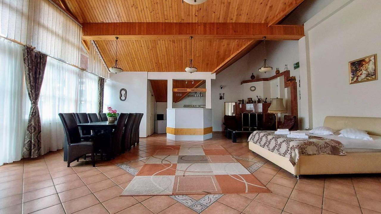 Casa Giulia Hotel Băile Olăneşti Екстериор снимка