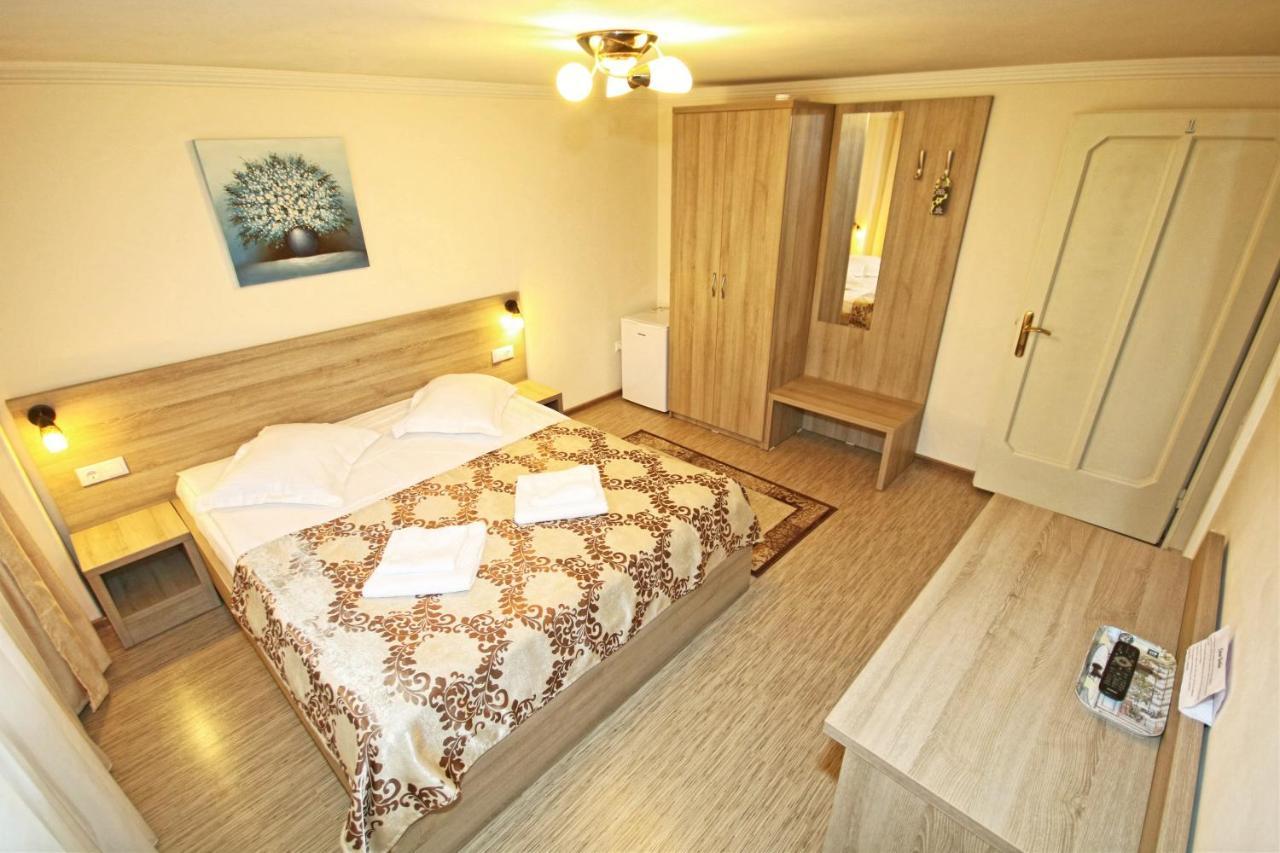 Casa Giulia Hotel Băile Olăneşti Екстериор снимка